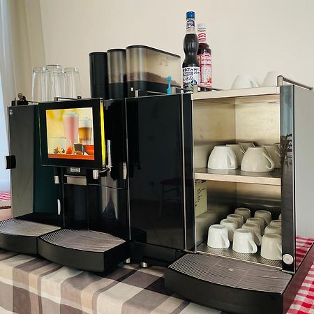 Santa Barbara Hotel & Apartments 벨레지아아지마리나 외부 사진