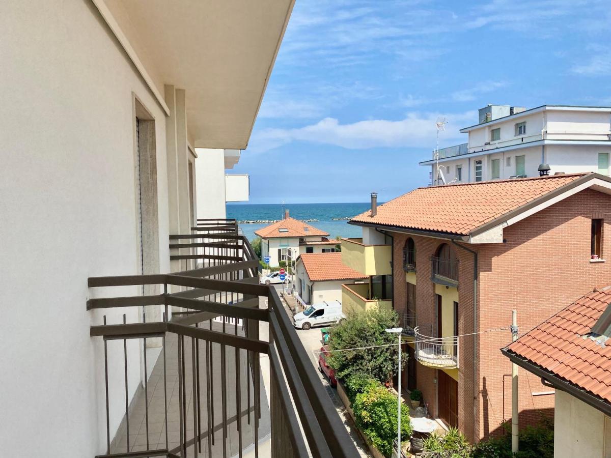 Santa Barbara Hotel & Apartments 벨레지아아지마리나 외부 사진